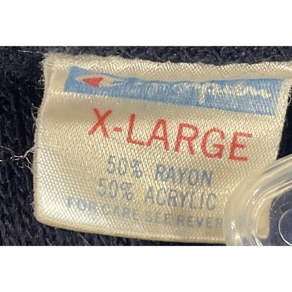 Vintage Notre Dame Champions Brand Sweater Mens Size XL Made In The USA - Picture 4 of 4